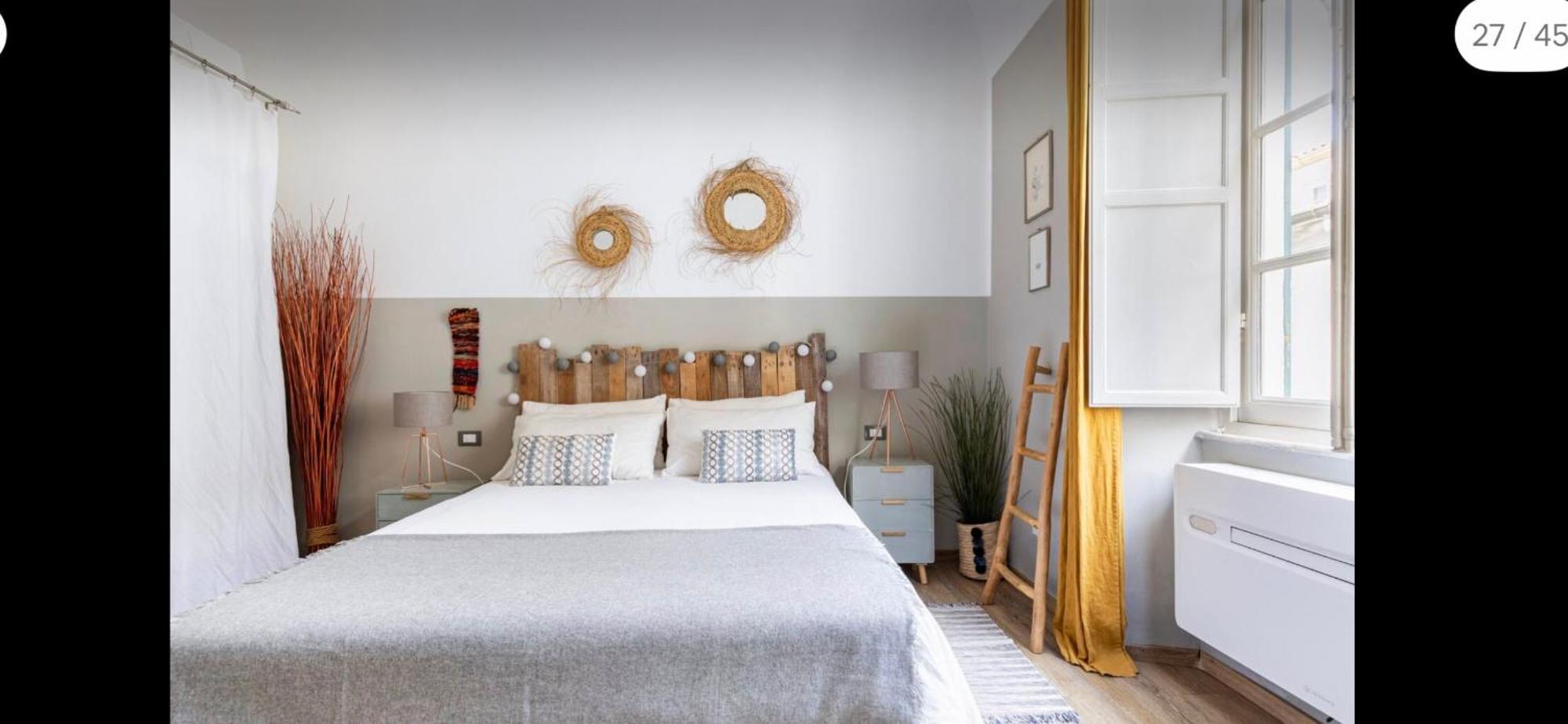 Cocoon, Atypical Flat In Historic Center & Breakfast Apartment ซาร์ซานา ภายนอก รูปภาพ