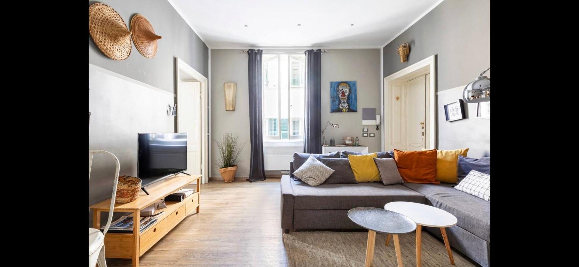 Cocoon, Atypical Flat In Historic Center & Breakfast Apartment ซาร์ซานา ภายนอก รูปภาพ